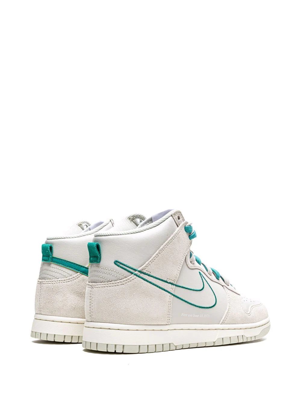 Nike Dunk High SE "First Use - Green Noise" sneakers - Image 3