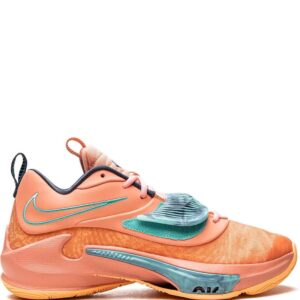 Nike  Zoom Freak 3 sneakers
