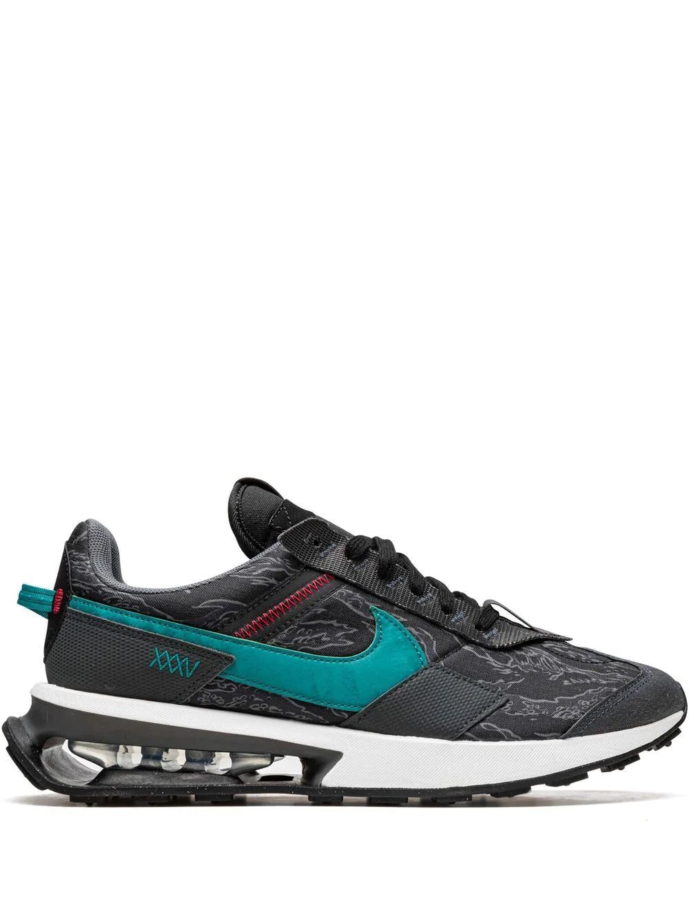 Nike Air Max Pre-Day SE sneakers