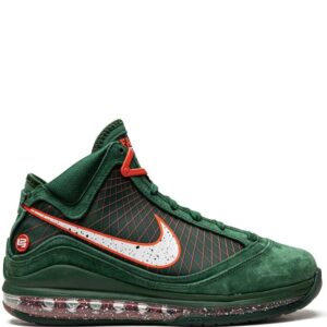 Nike LeBron 7 “Gorge Green” sneakers