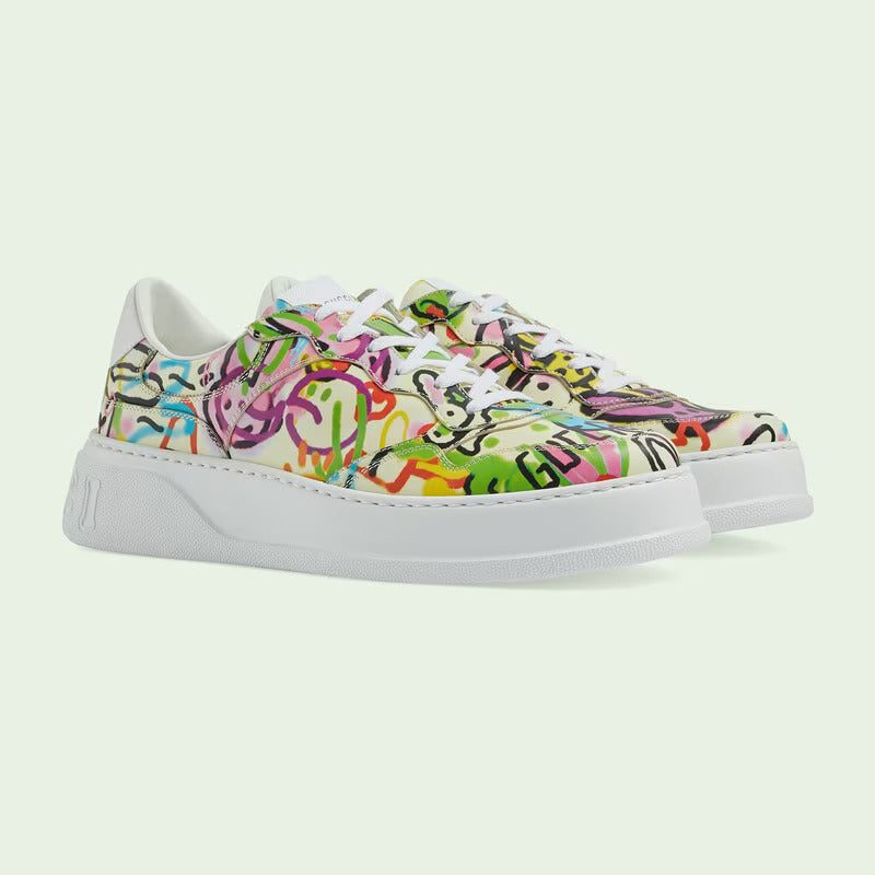 Gucci Men's graffiti print platform sneaker - Image 5